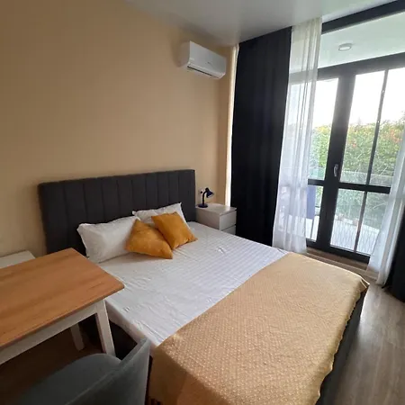 Апартамент The Golden Compass , Pool And Sea Nearby *