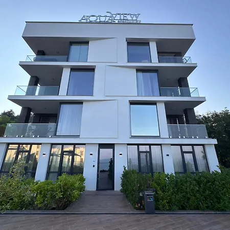 The Golden Compass , Pool And Sea Nearby Апартамент Варна